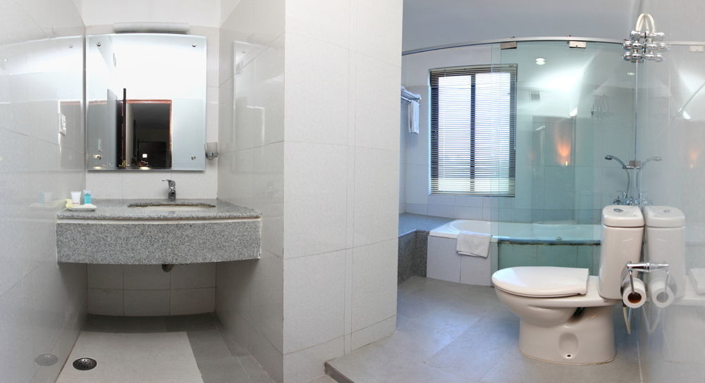 The Amadablam Hotel Κατμαντού Εξωτερικό φωτογραφία