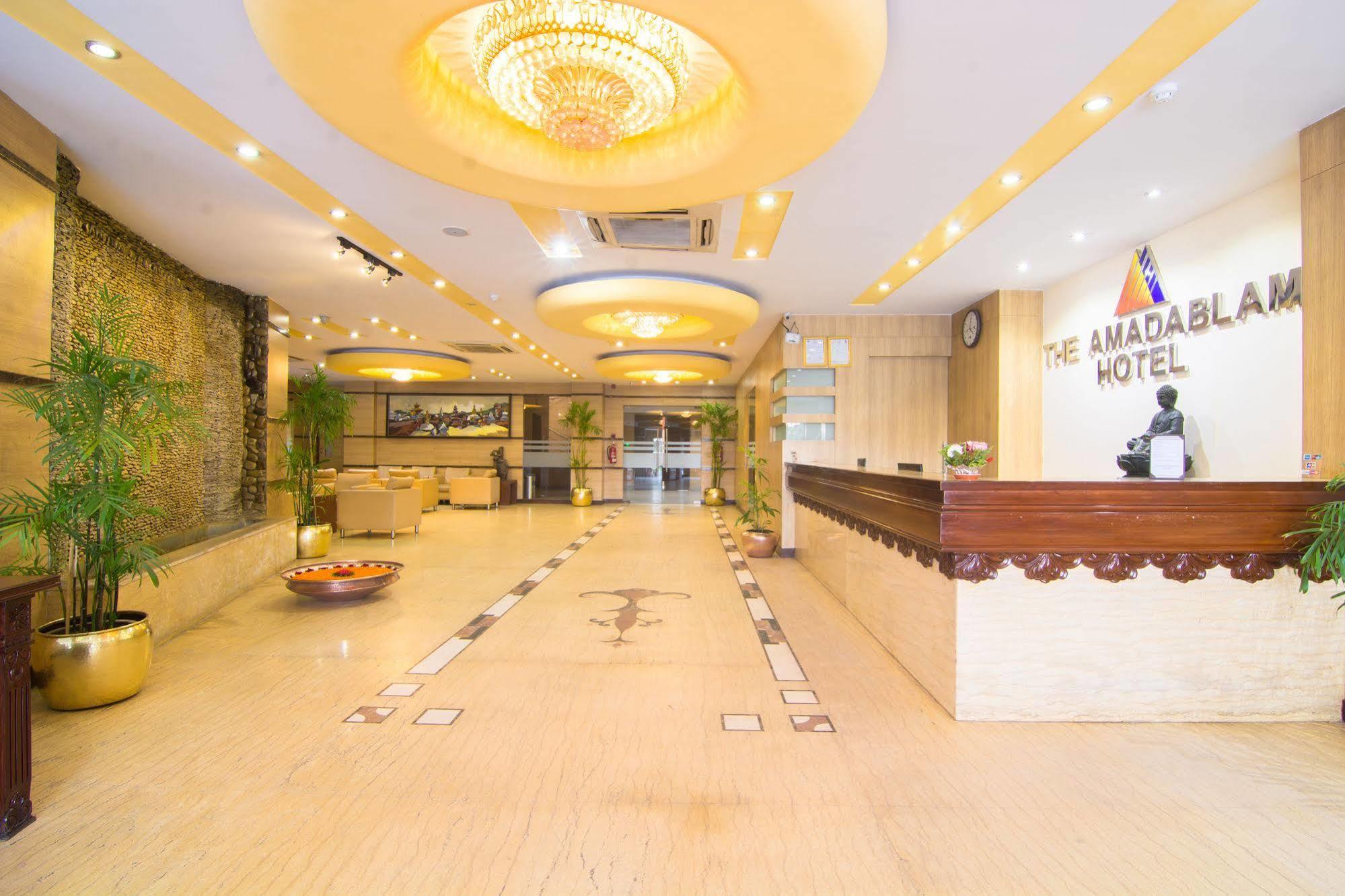 The Amadablam Hotel Κατμαντού Εξωτερικό φωτογραφία