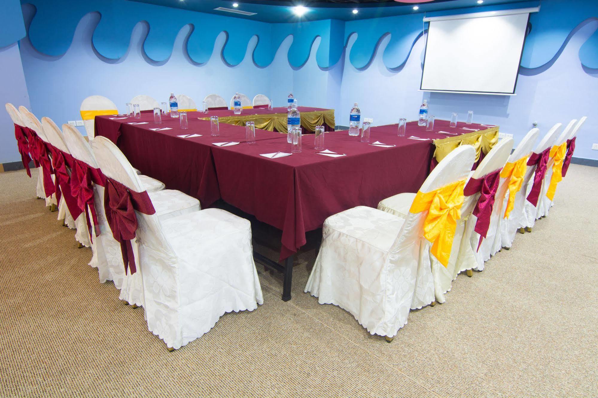 The Amadablam Hotel Κατμαντού Εξωτερικό φωτογραφία