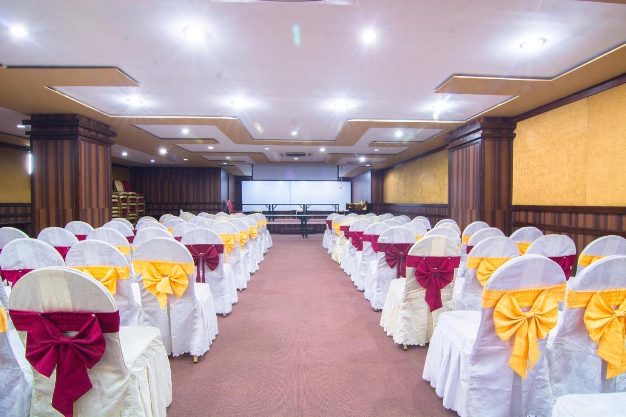 The Amadablam Hotel Κατμαντού Εξωτερικό φωτογραφία
