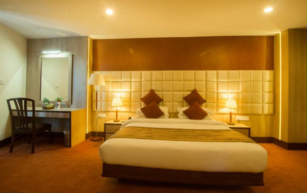 The Amadablam Hotel Κατμαντού Εξωτερικό φωτογραφία